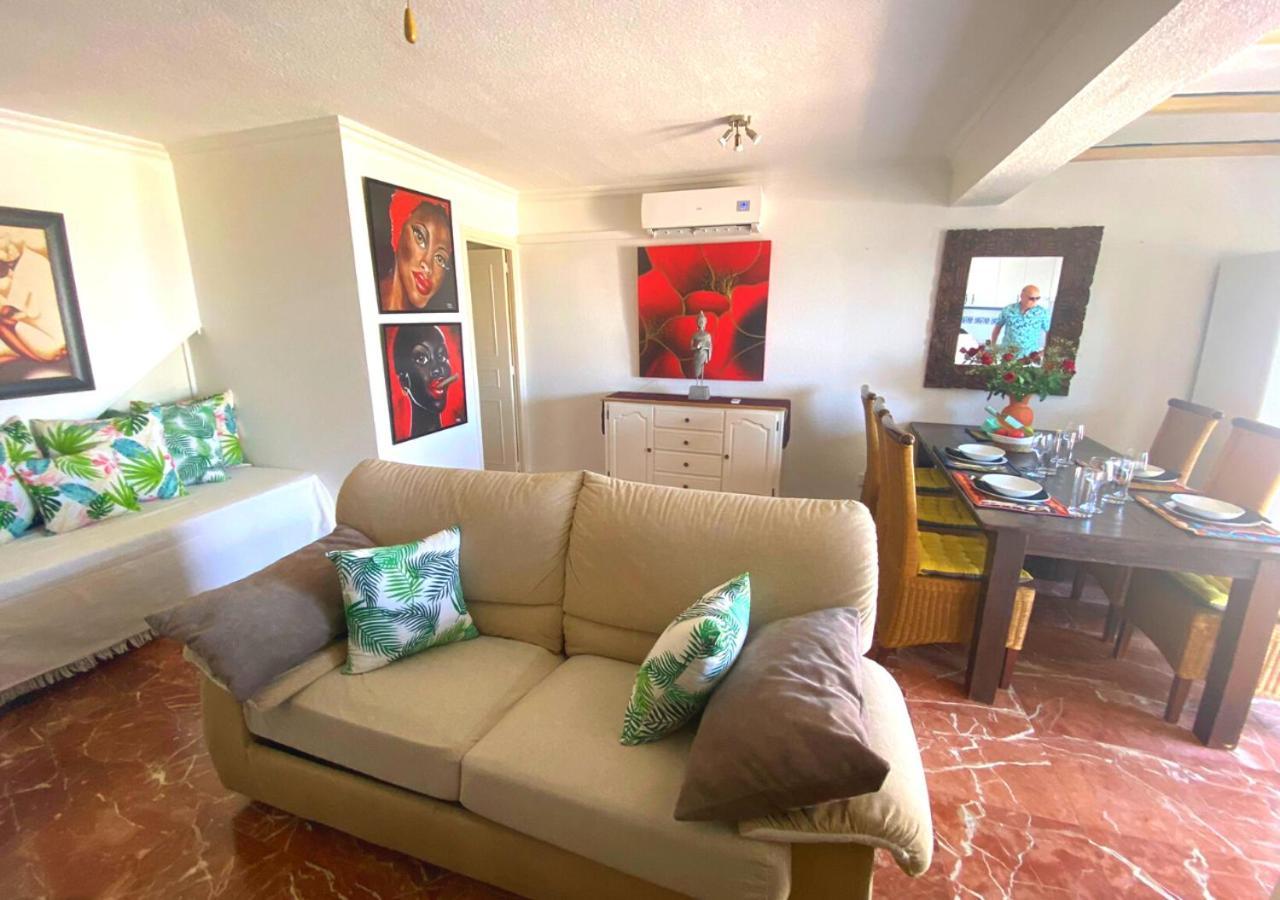 Wonderful 1 Bedroom House - Poniente Beachベニドルム エクステリア 写真